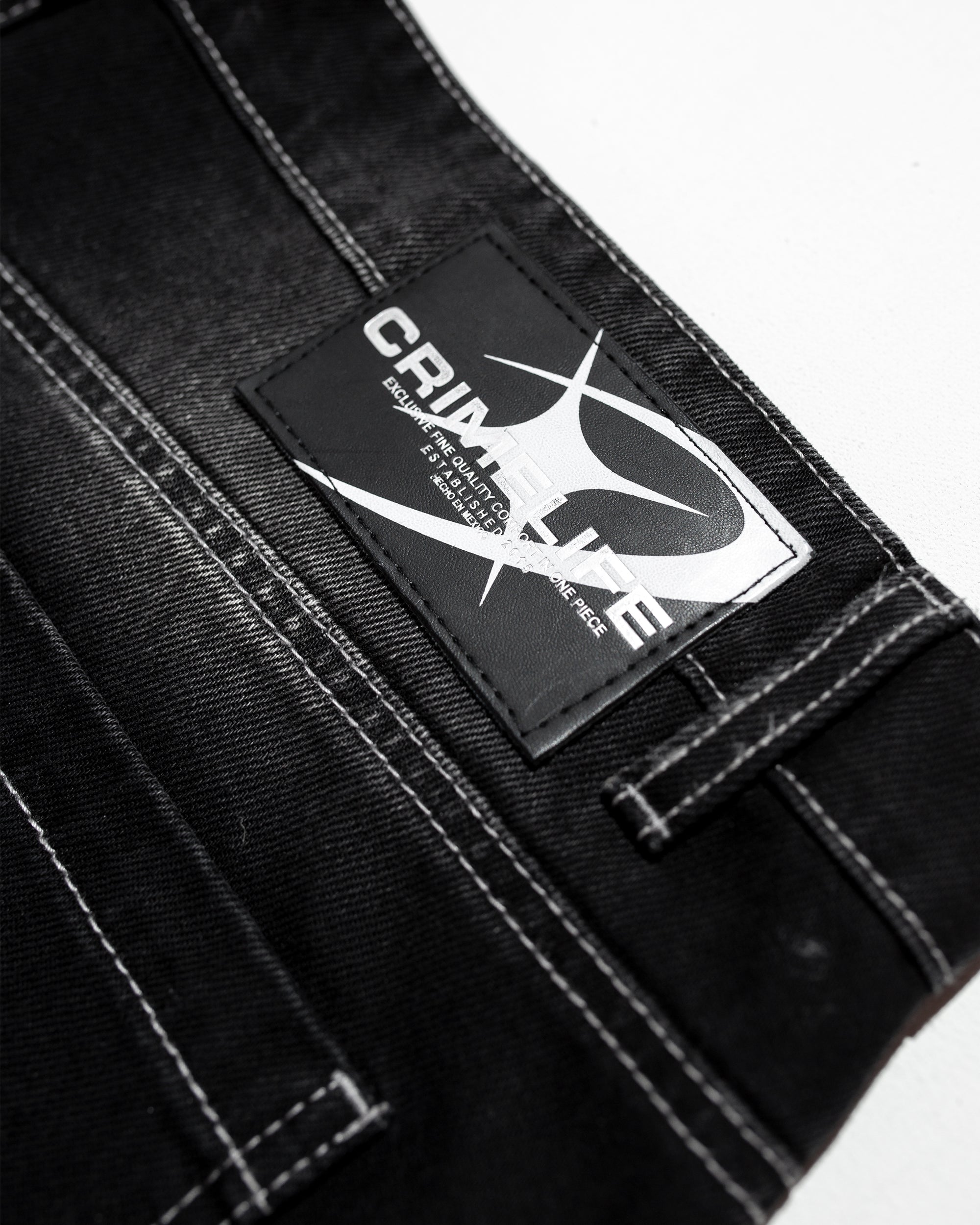 PANEL STITCH FLARE DENIM JEANS