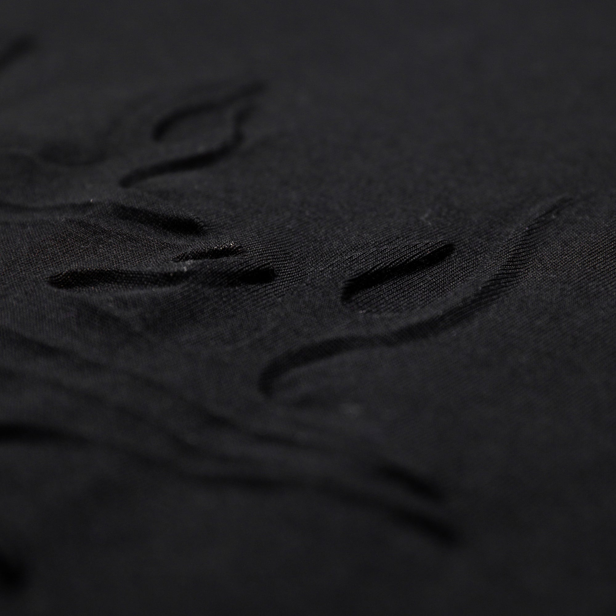 EMBOSSING SPORT TEE