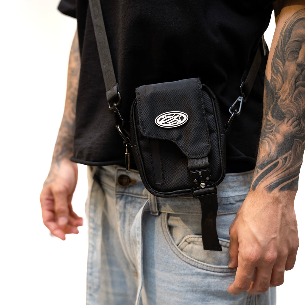 CL EVERYDAY POUCH