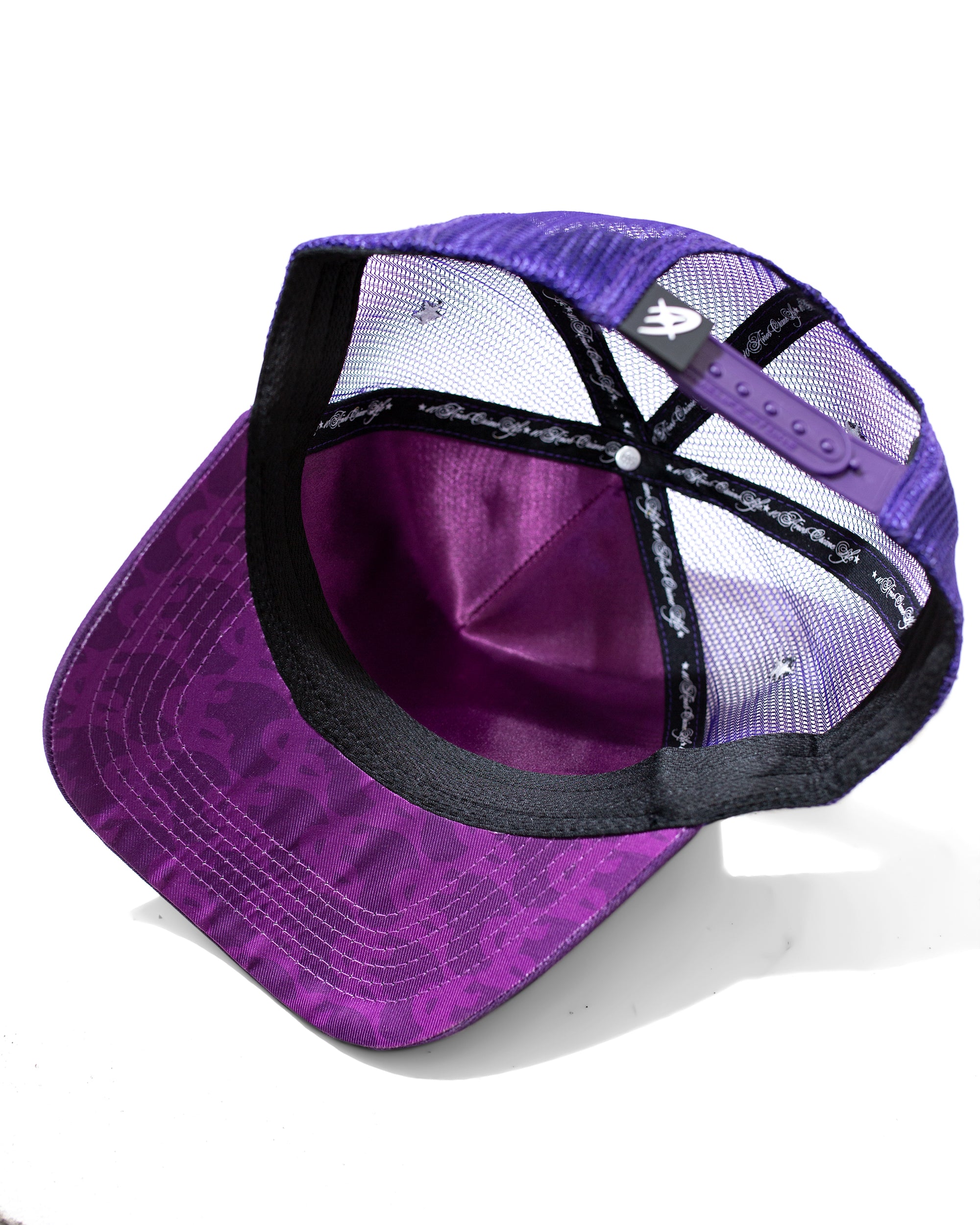 ICON STARS TRUCKER HAT - CRIMELIFE