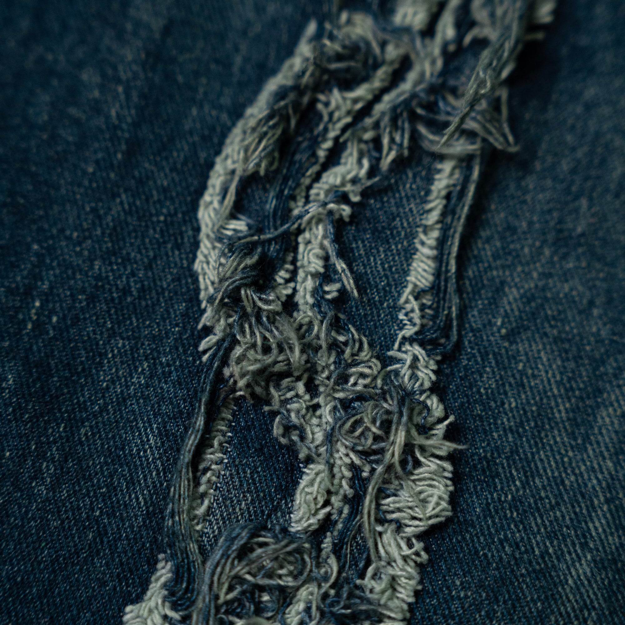 BURNT SEAMS JEANS - CRIMELIFE