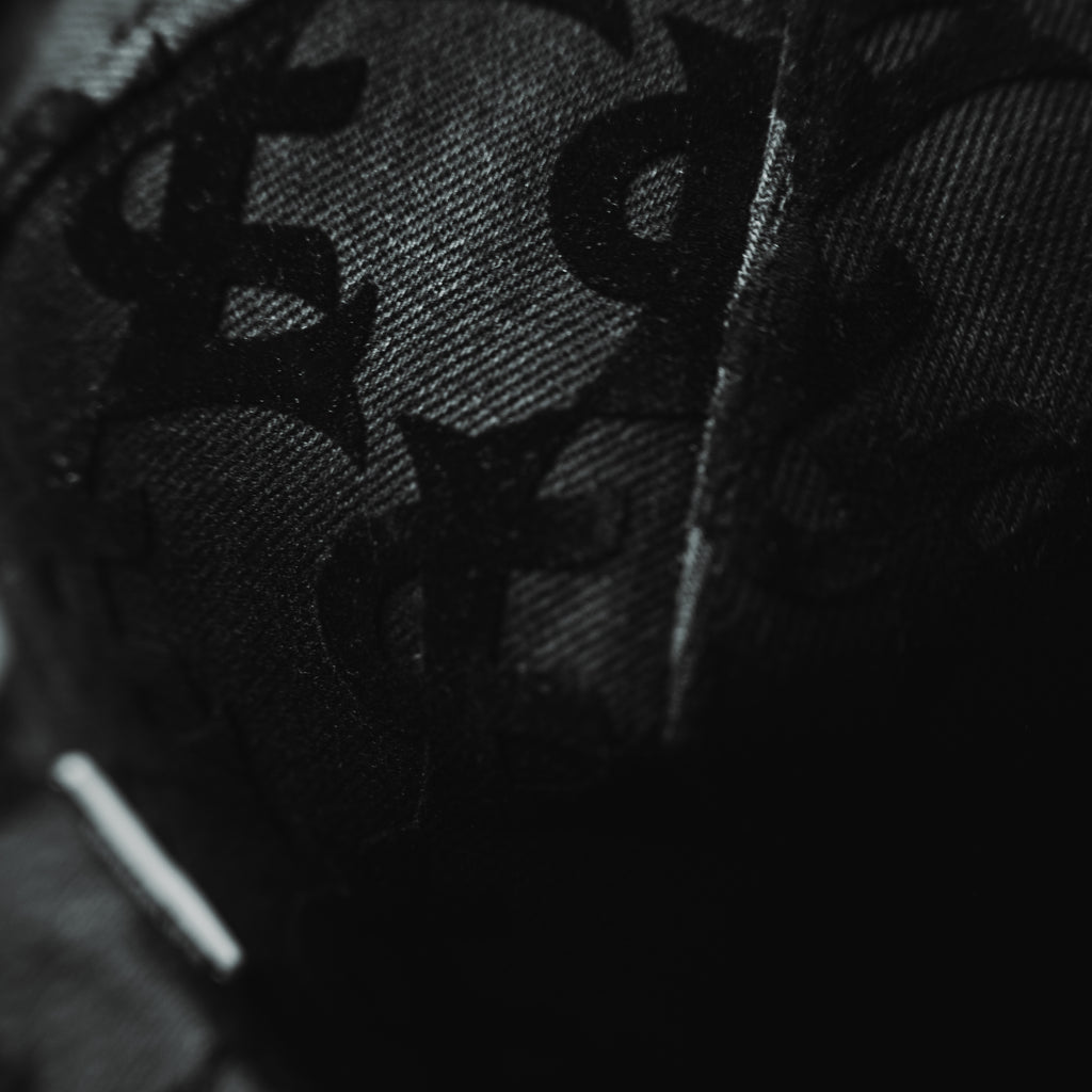 CL SUEDE MONOGRAM CAP