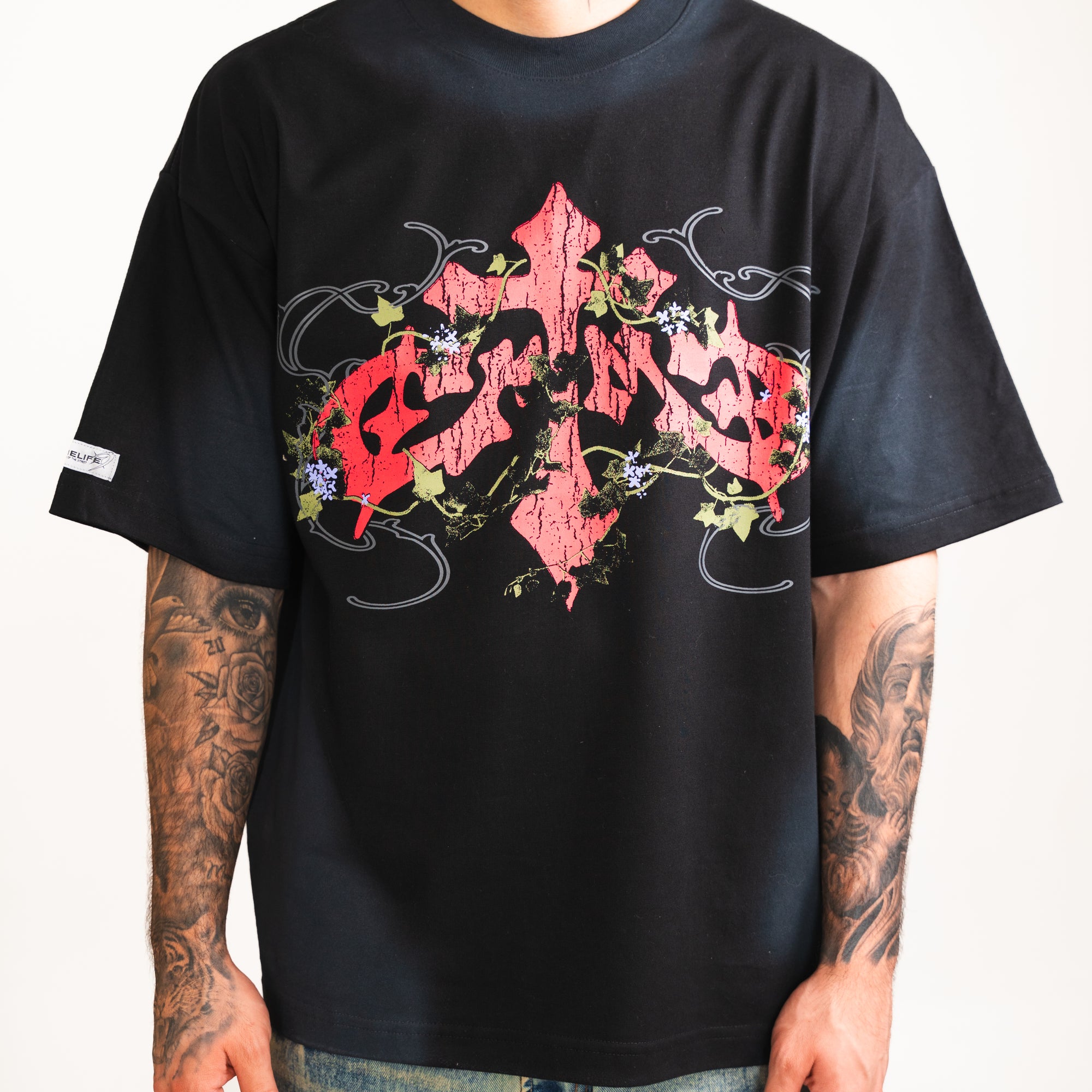 BLACK CANVAS TEE