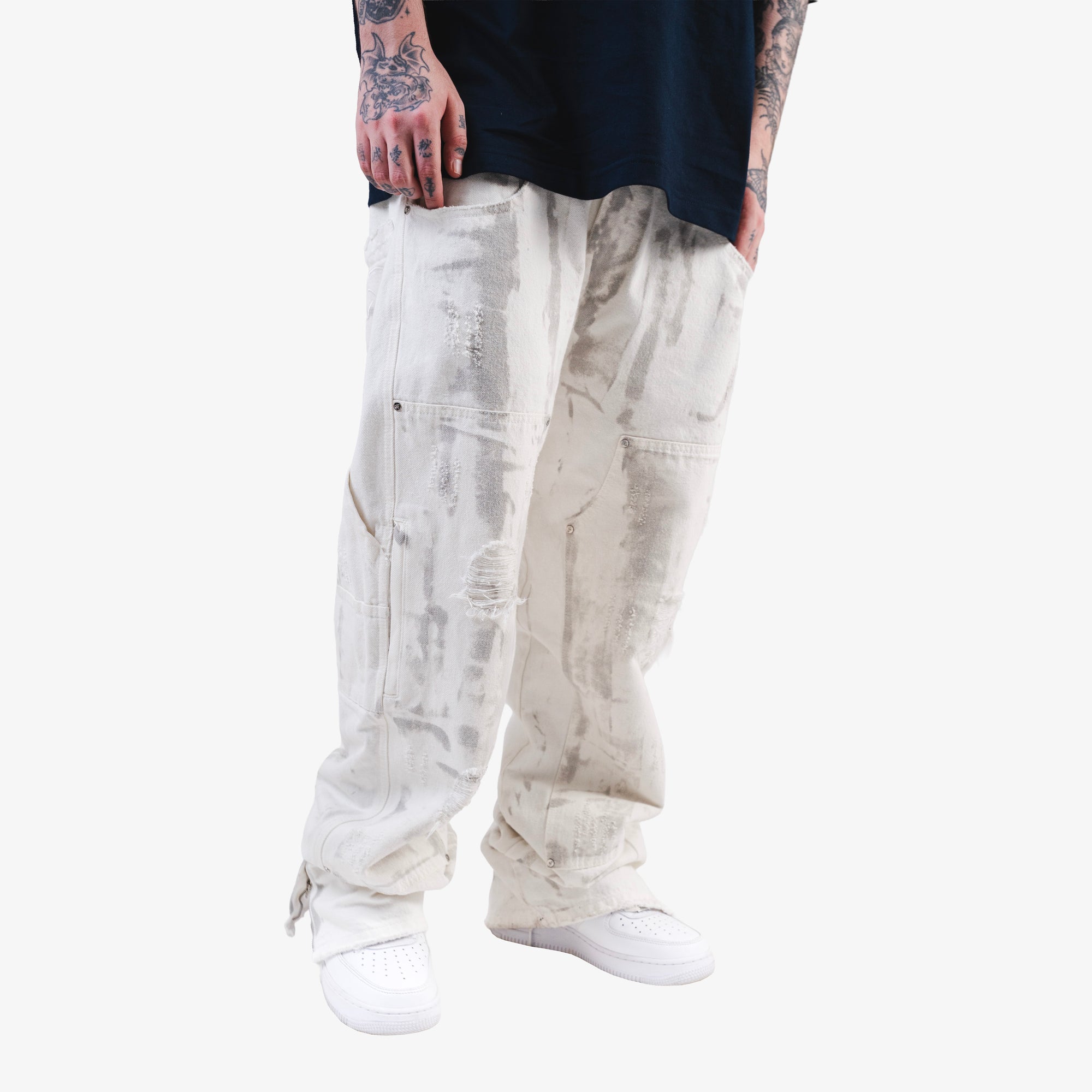 ESSENTIAL CONCRETE JEANS