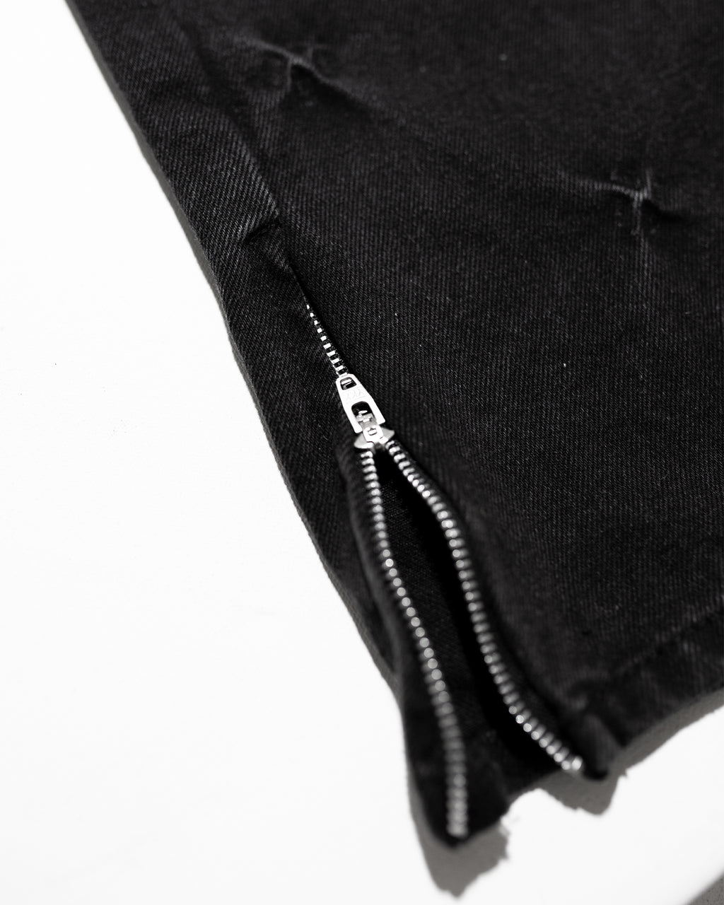 FADEOUT DENIM JEANS