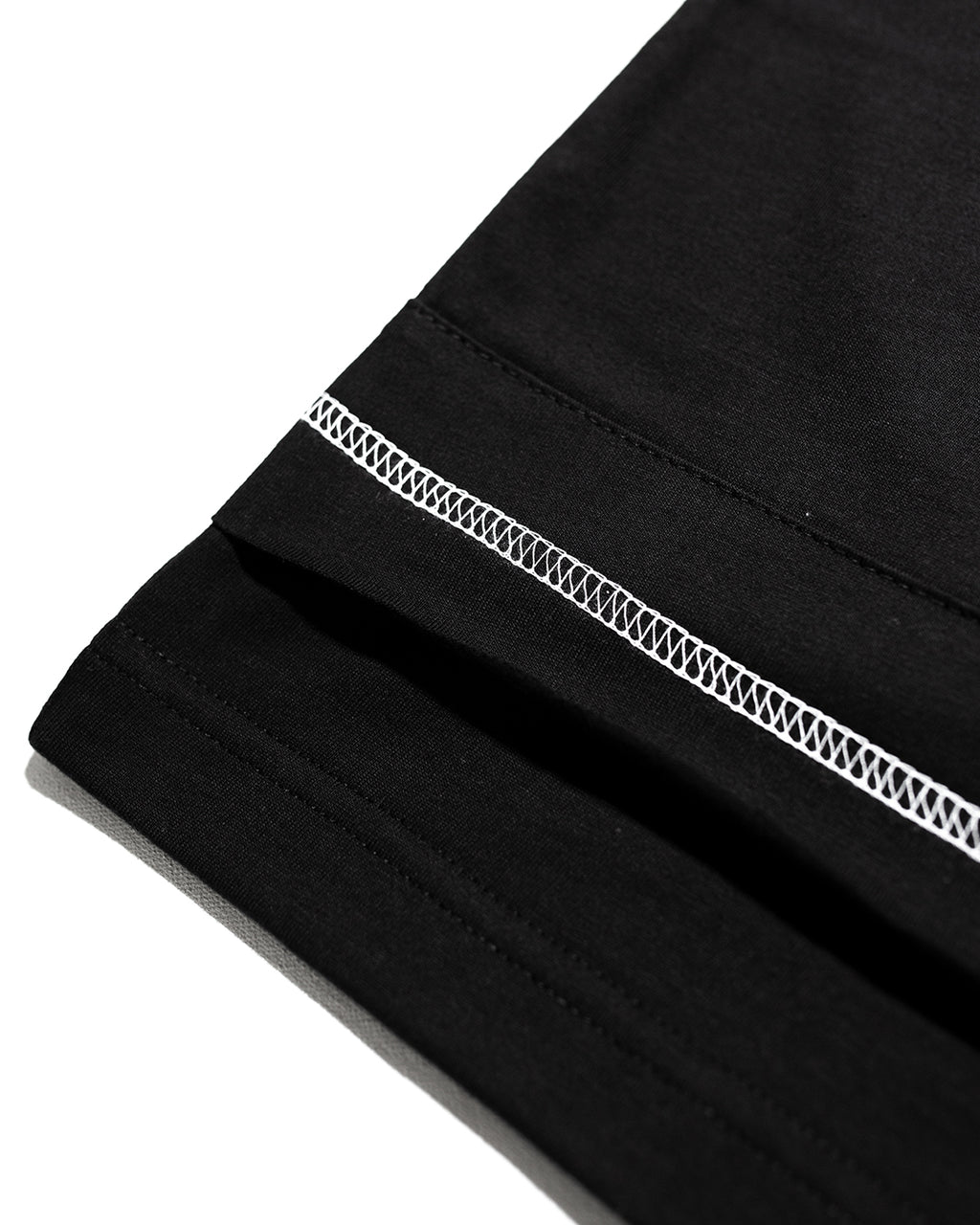 ARAB BLACK ICON TEE
