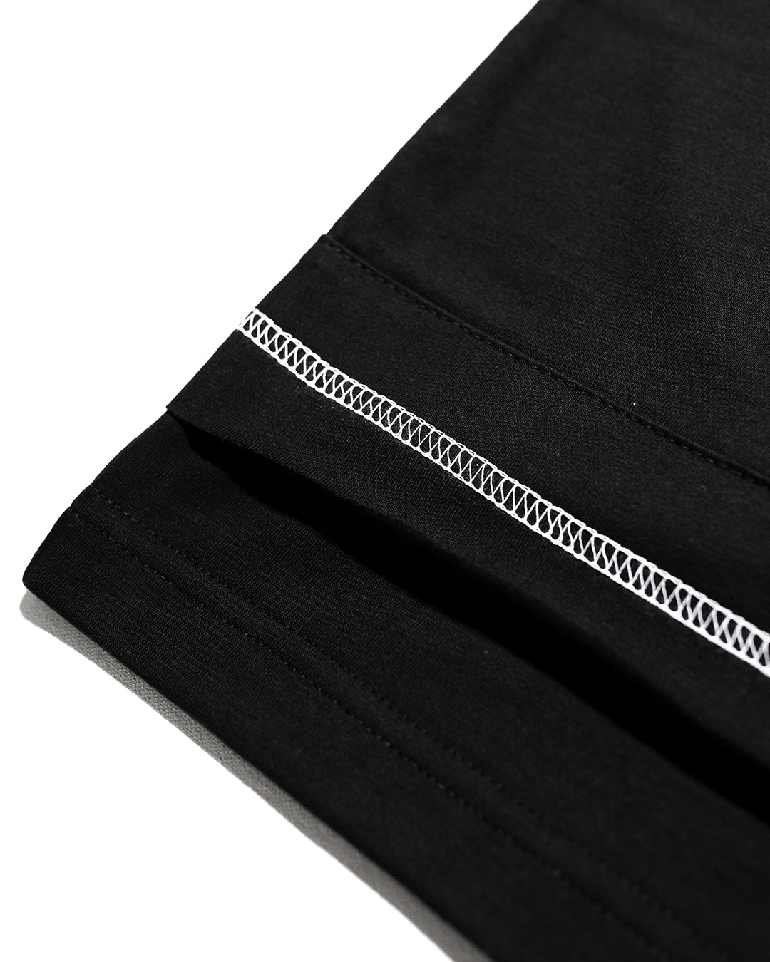 ARAB BLACK ICON TEE