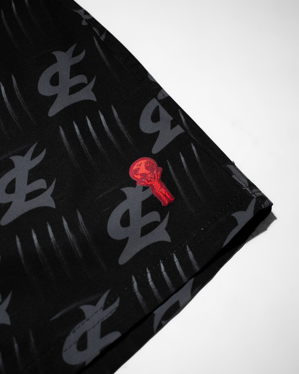 MONOGRAM SHORT