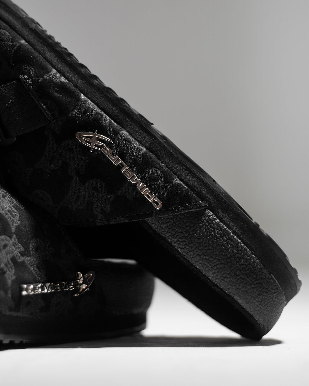 CL MONOGRAM SLIDES - CRIMELIFE
