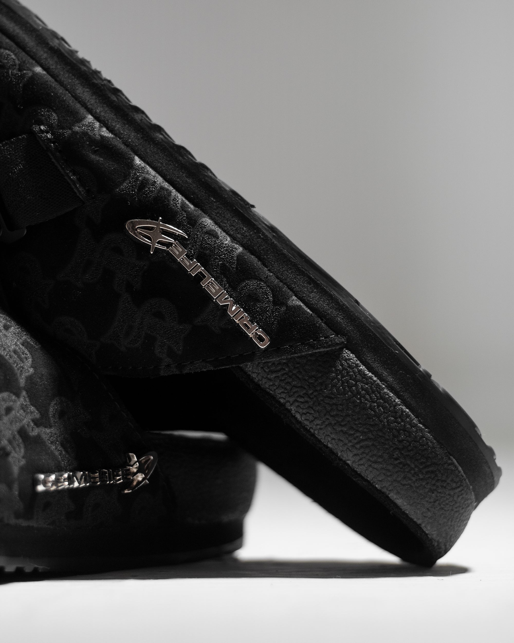 CL MONOGRAM SLIDES - CRIMELIFE