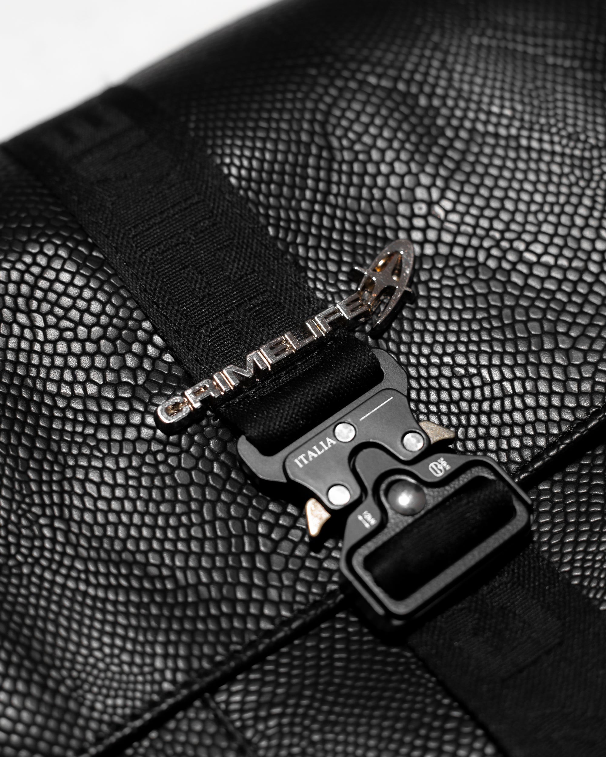 SNAKE SKIN SIDE BAG