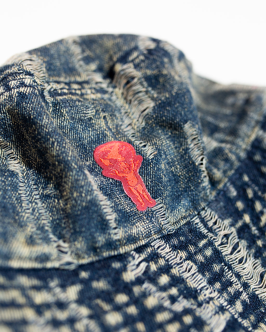 WASHED DENIM BUCKETHAT