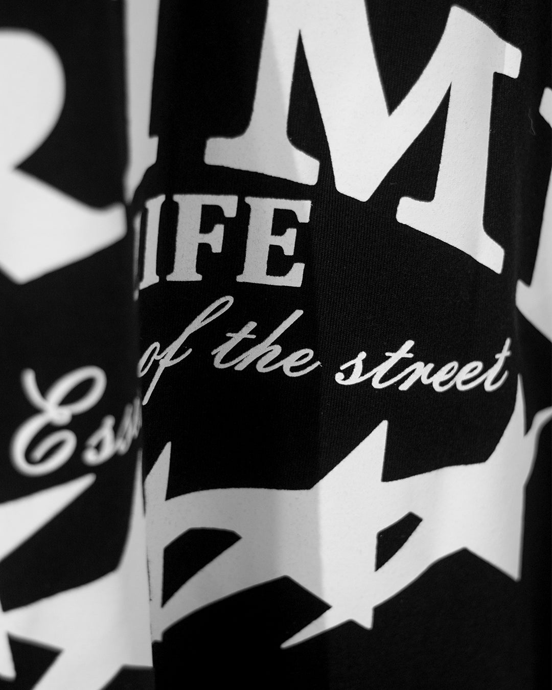 FADED ICONS TEE